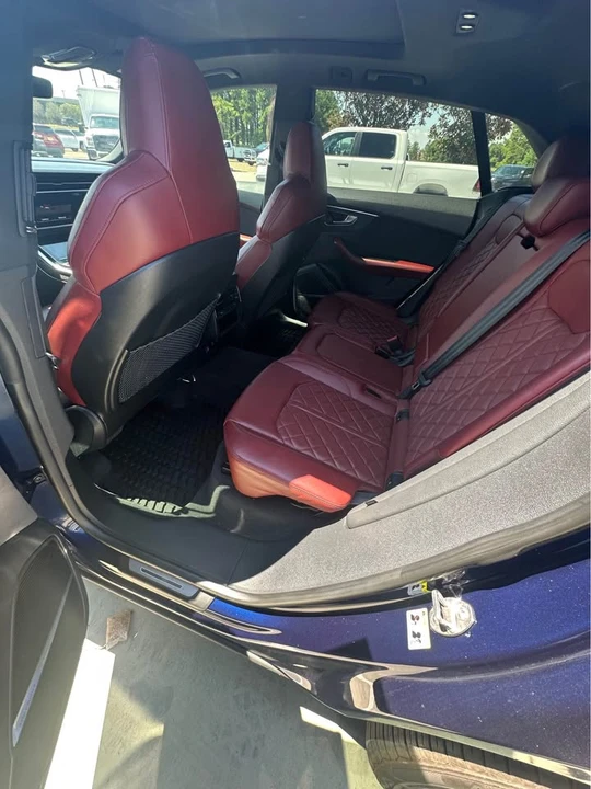 2021 Audi SQ8 - Image 9 of 9