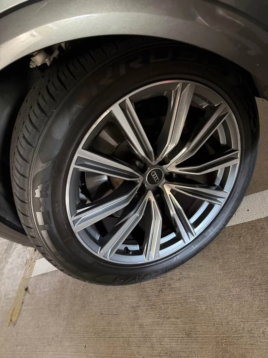 2021 Audi SQ8 - Image 3 of 7