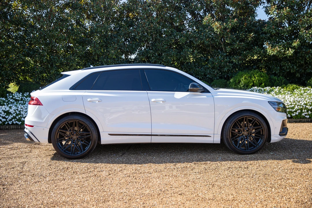 2021 Audi SQ8 - Image 3 of 31