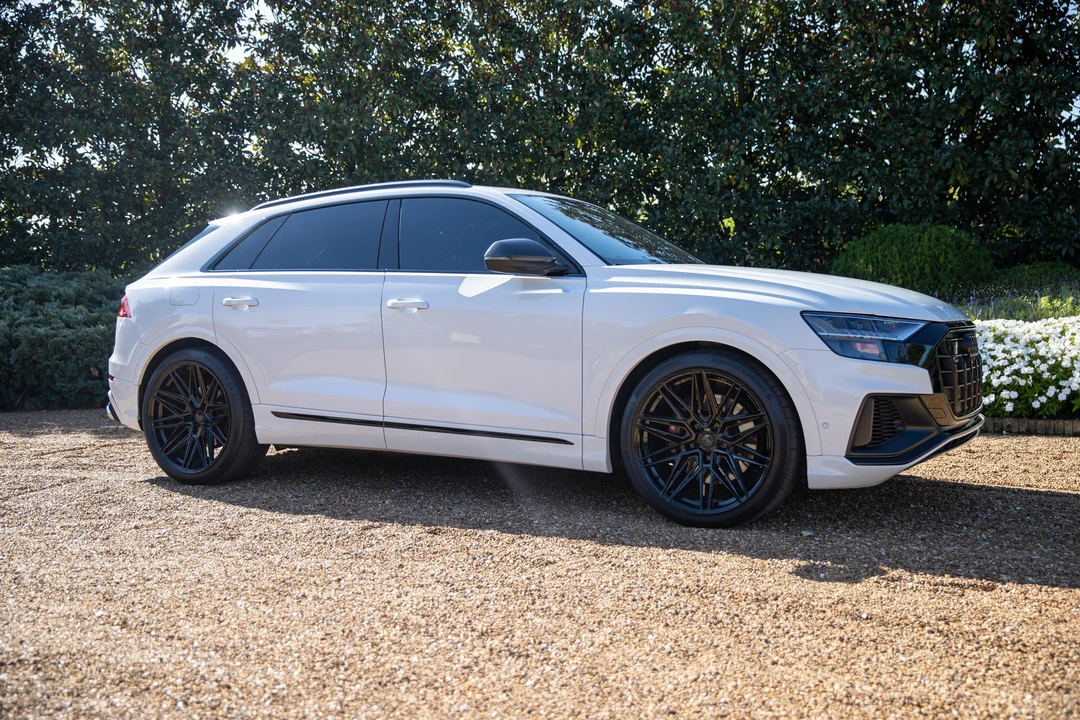 2021 Audi SQ8 - Image 8 of 31