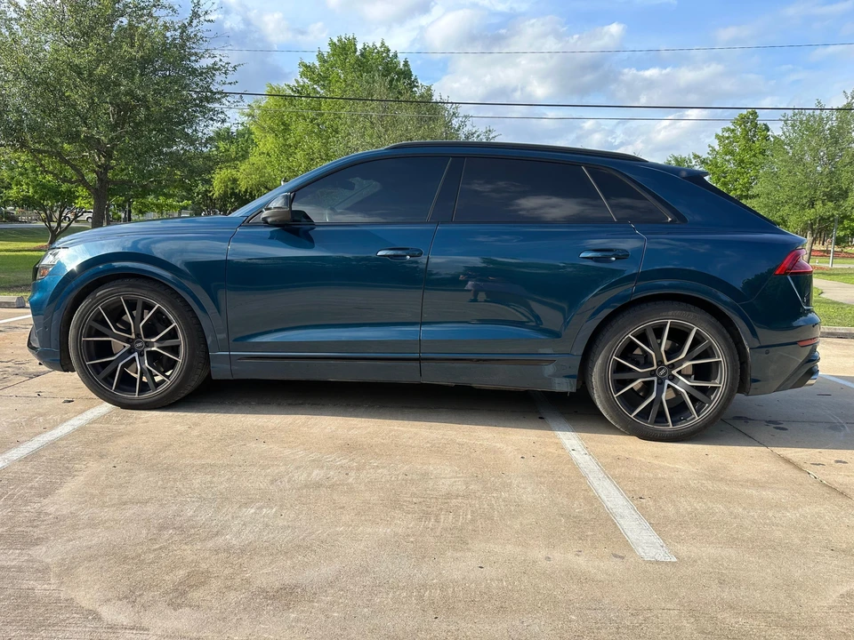 2021 Audi SQ8 - Image 6 of 31