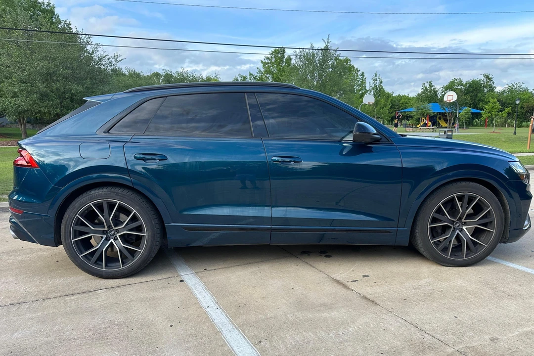 2021 Audi SQ8 - Image 3 of 31