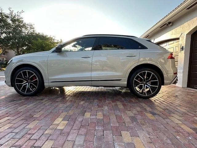 2021 Audi SQ8 - Image 2 of 21