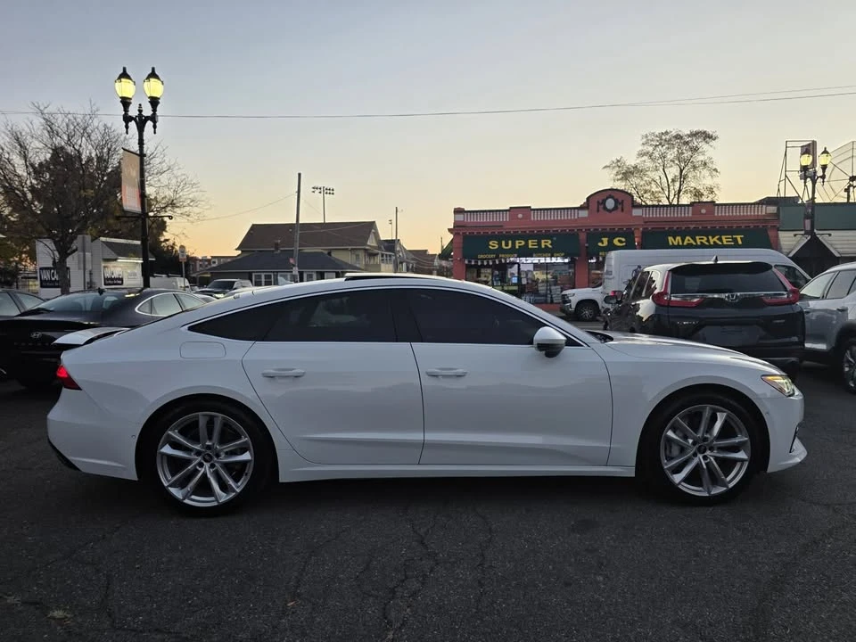 2021 Audi C8 A7 - Image 7 of 19