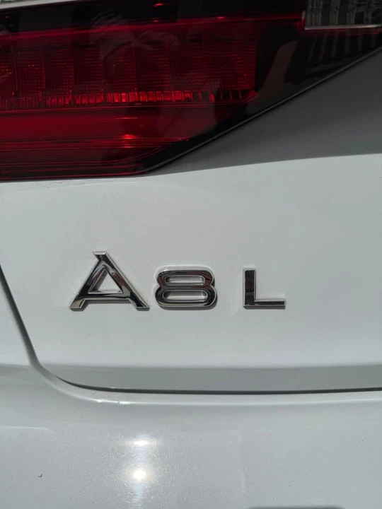 2021 Audi D5 A8 - Image 7 of 10