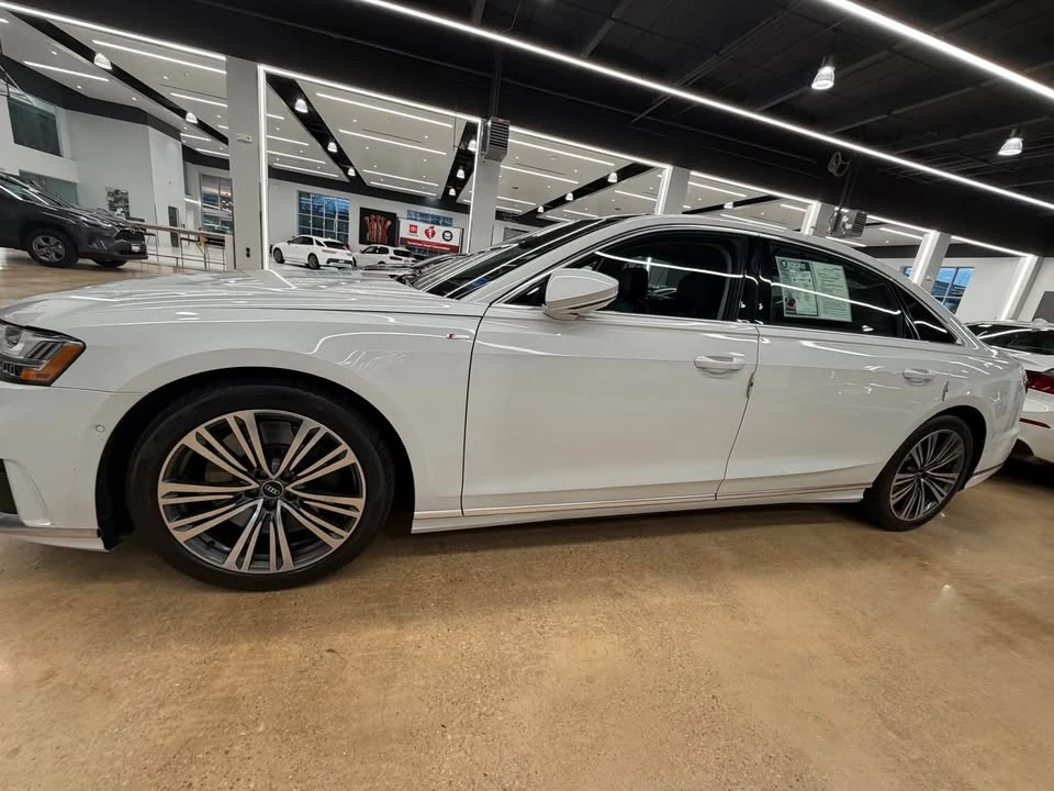 2021 Audi D5 A8 - Image 2 of 6