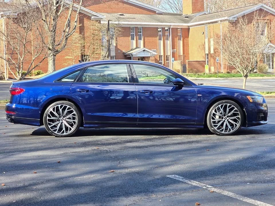 2021 Audi D5 A8 - Image 6 of 19