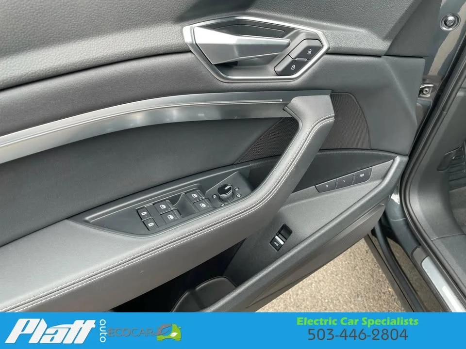 2021 Audi e-tron - Image 16 of 19