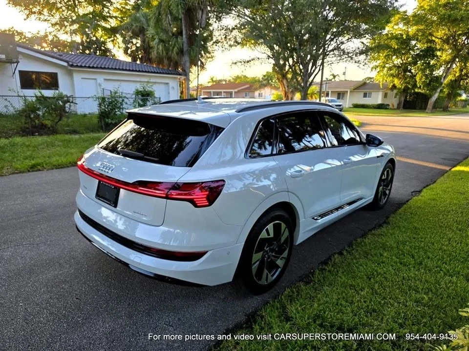 2021 Audi e-tron GT - Image 19 of 20