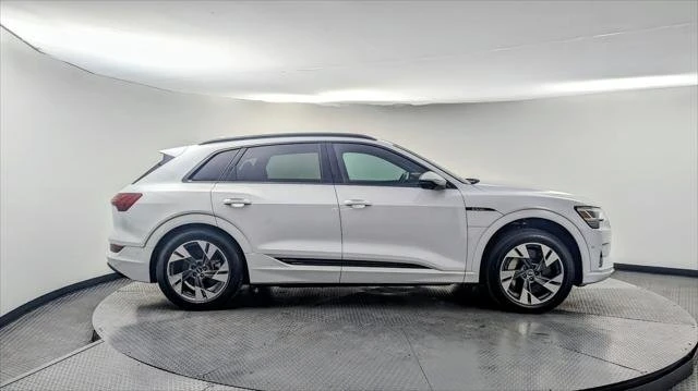 2021 Audi e-tron - Image 7 of 20