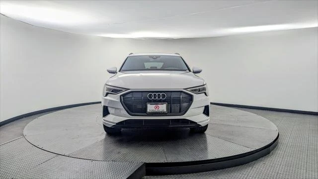 2021 Audi e-tron - Image 10 of 20