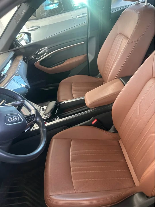 2021 Audi e-tron - Image 4 of 12