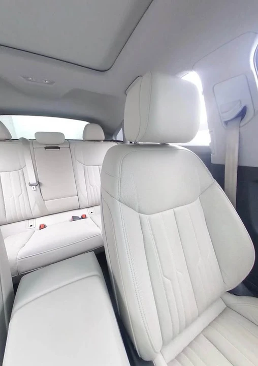 2021 Audi e-tron - Image 8 of 8