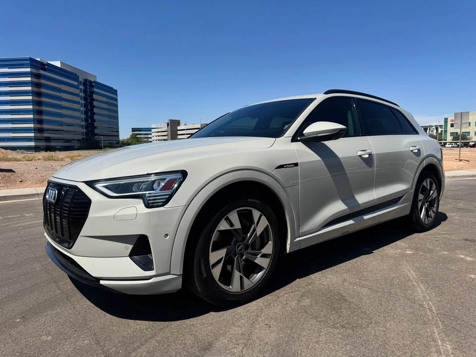 2021 Audi e-tron - Image 9 of 20
