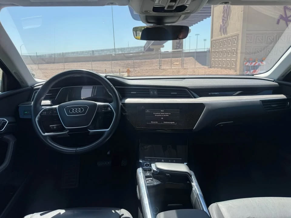 2021 Audi e-tron - Image 15 of 20