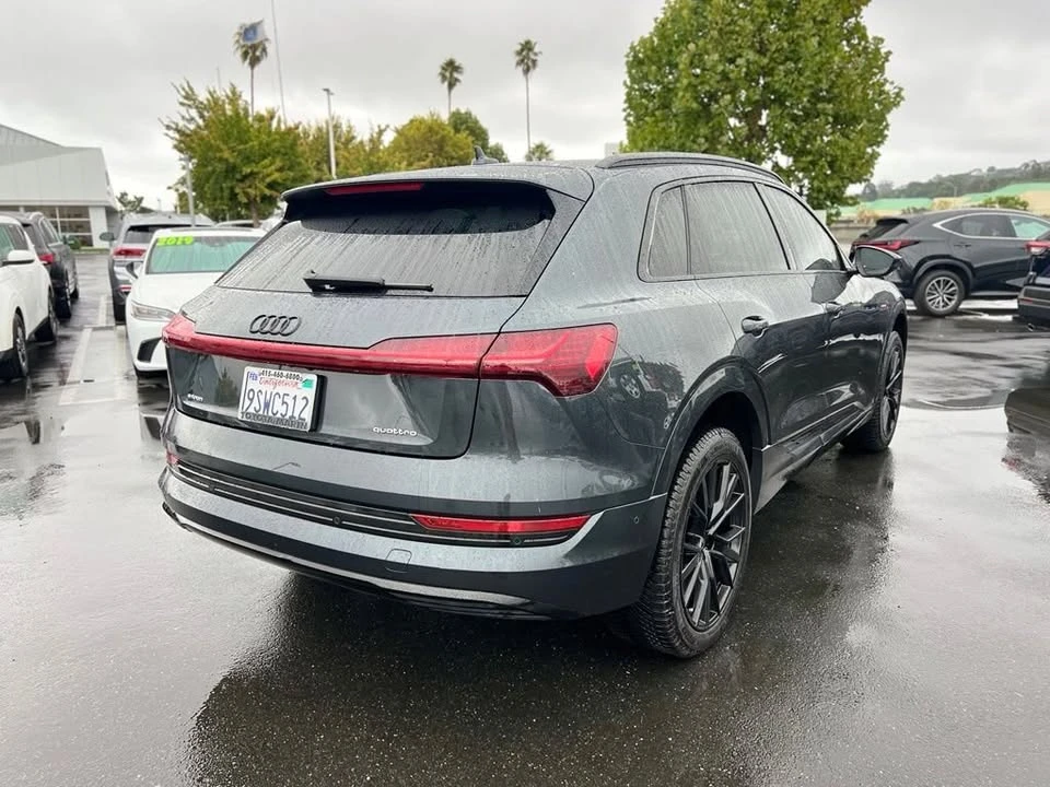 2021 Audi e-tron - Image 3 of 20