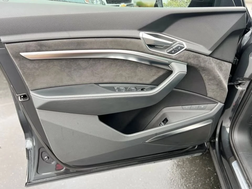 2021 Audi e-tron - Image 20 of 20