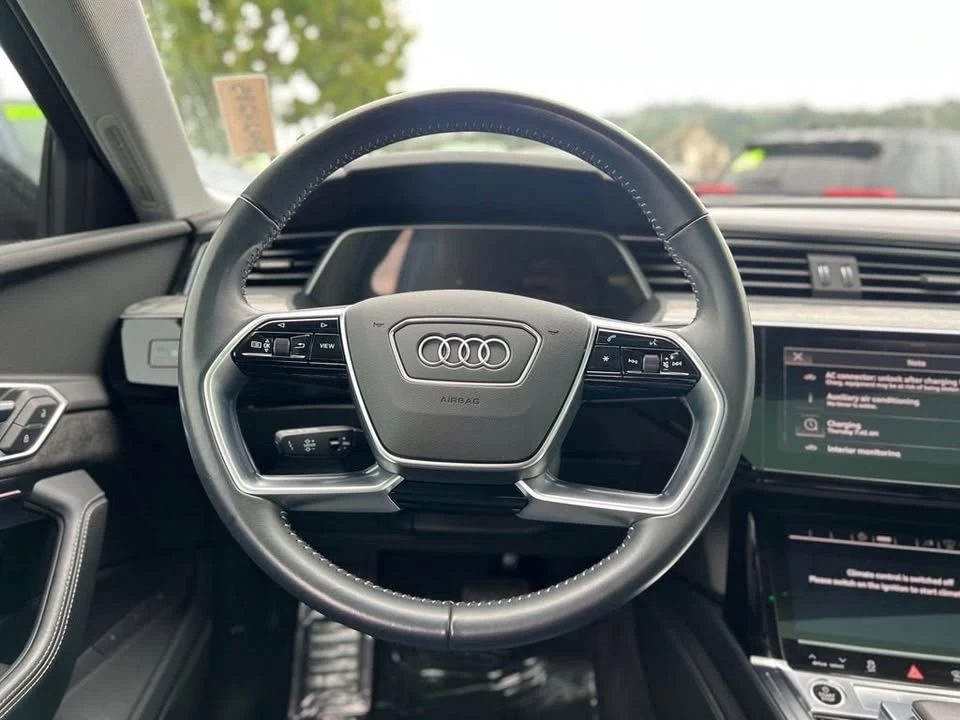 2021 Audi e-tron - Image 16 of 20