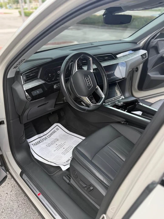 2021 Audi e-tron - Image 11 of 20