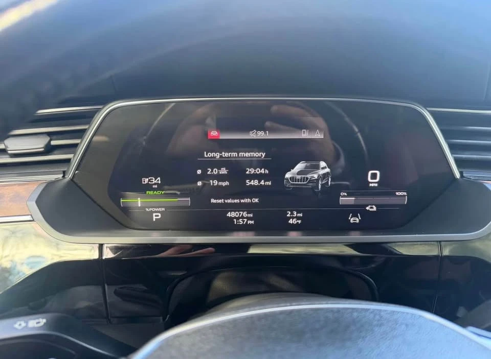 2021 Audi e-tron - Image 16 of 20