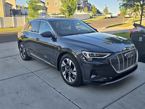 2021 Audi e-tron Premium Plus Sport Utility 4D