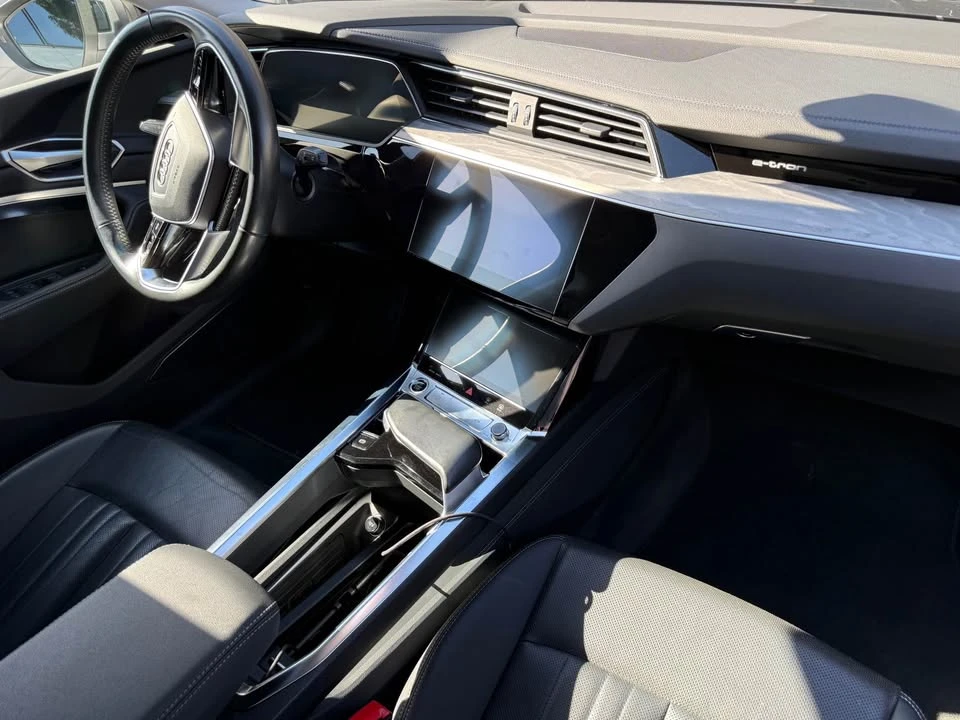 2021 Audi e-tron - Image 4 of 12