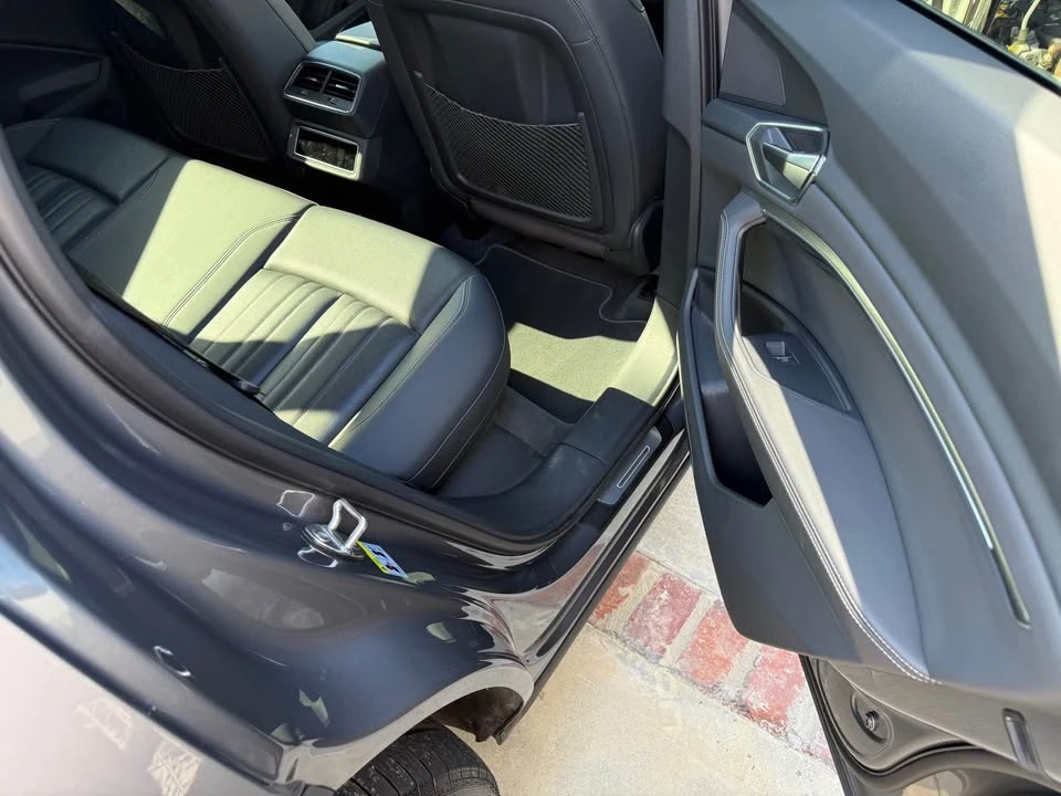2021 Audi e-tron - Image 10 of 12