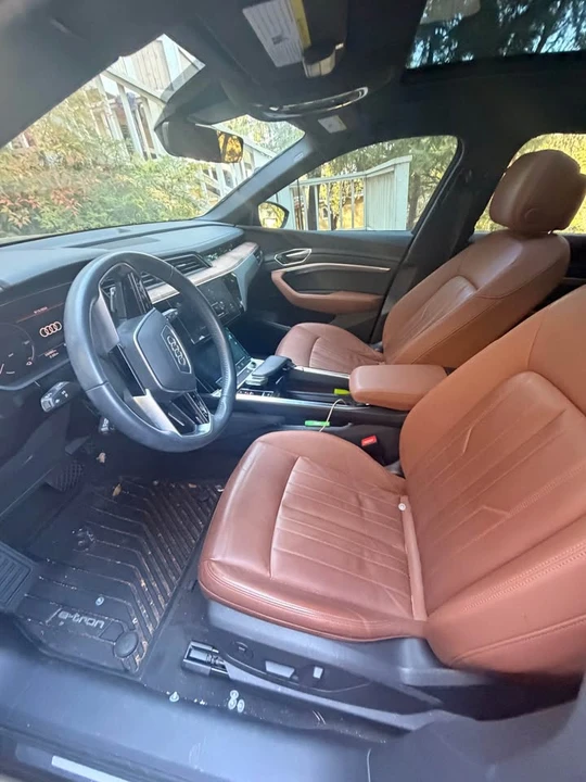 2021 Audi e-tron - Image 3 of 15