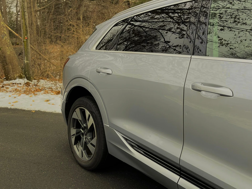 2021 Audi e-tron - Image 27 of 31