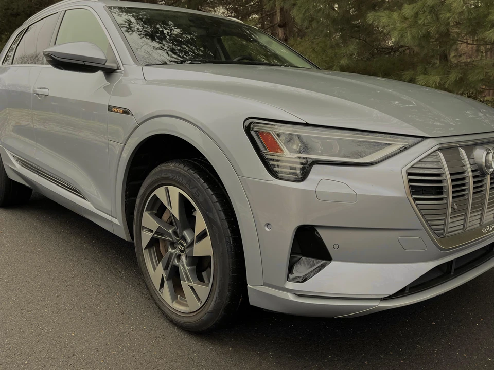 2021 Audi e-tron - Image 28 of 31