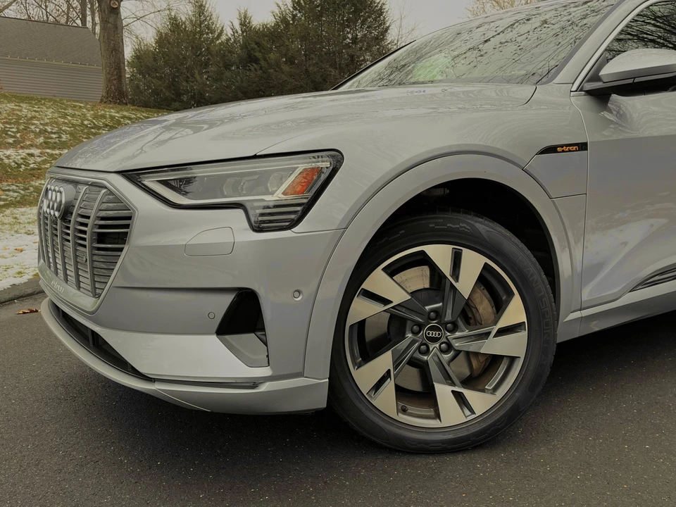 2021 Audi e-tron - Image 20 of 31