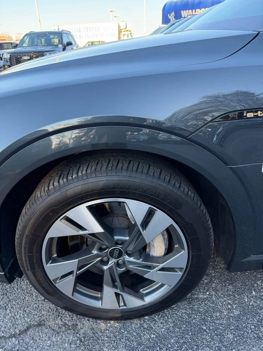 2021 Audi e-tron - Image 3 of 9
