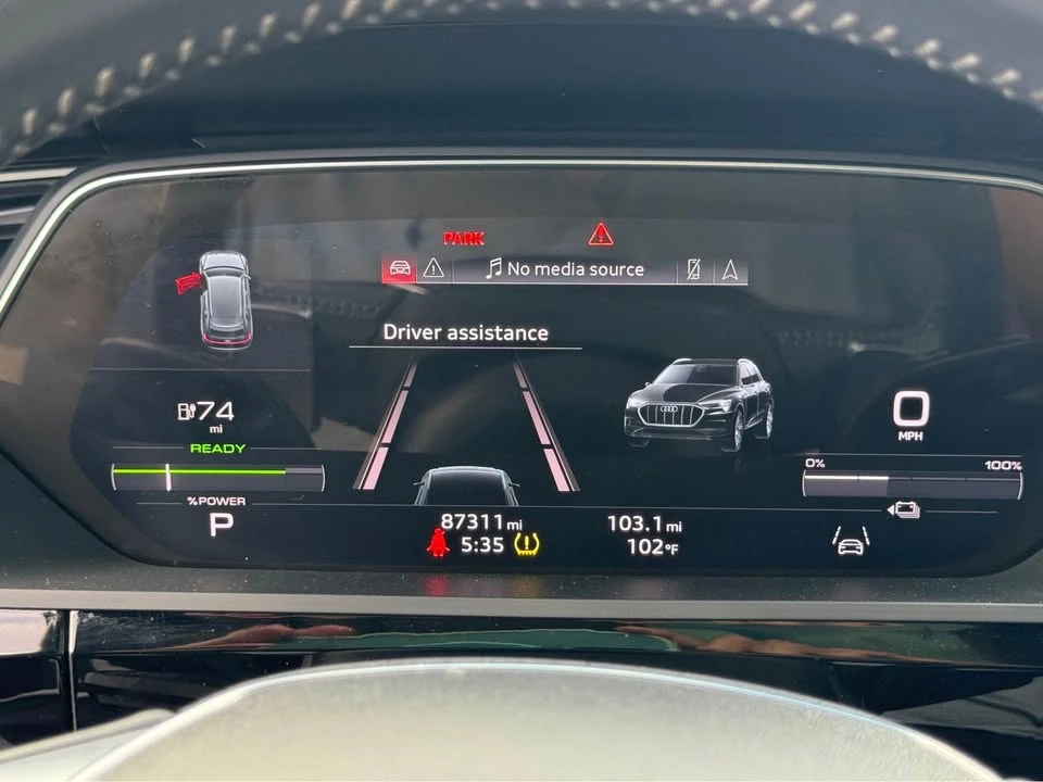 2021 Audi e-tron - Image 14 of 15
