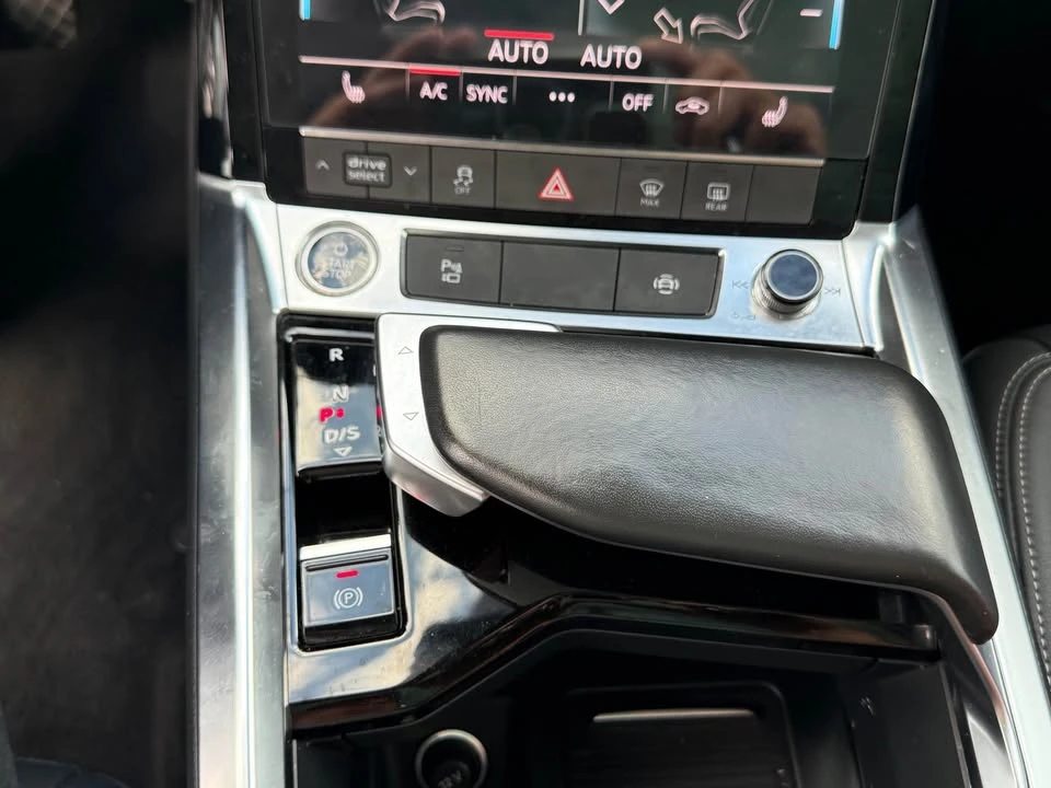 2021 Audi e-tron - Image 15 of 15