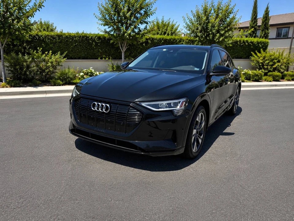 2021 Audi e-tron - Image 3 of 17
