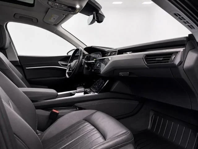 2021 Audi e-tron - Image 18 of 20