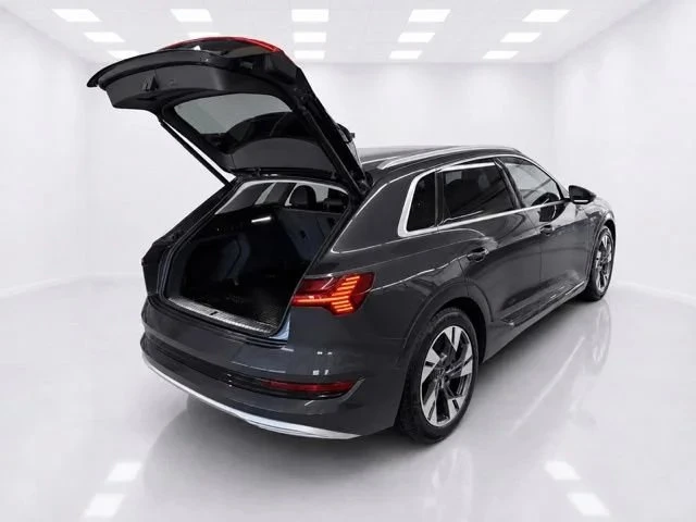 2021 Audi e-tron - Image 12 of 20