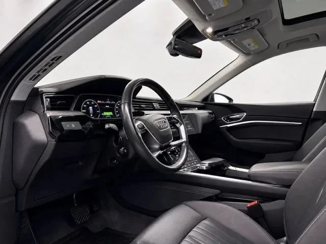 2021 Audi e-tron - Image 15 of 20