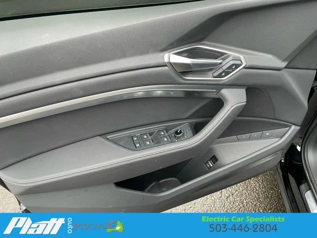 2021 Audi e-tron - Image 17 of 21