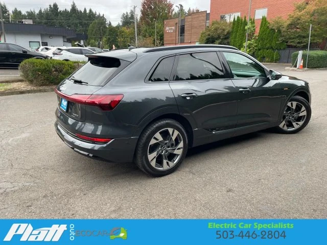 2021 Audi e-tron - Image 8 of 12