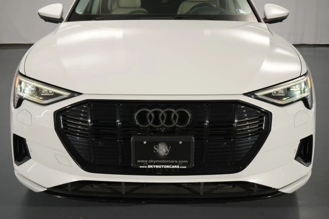 2021 Audi e-tron - Image 5 of 21