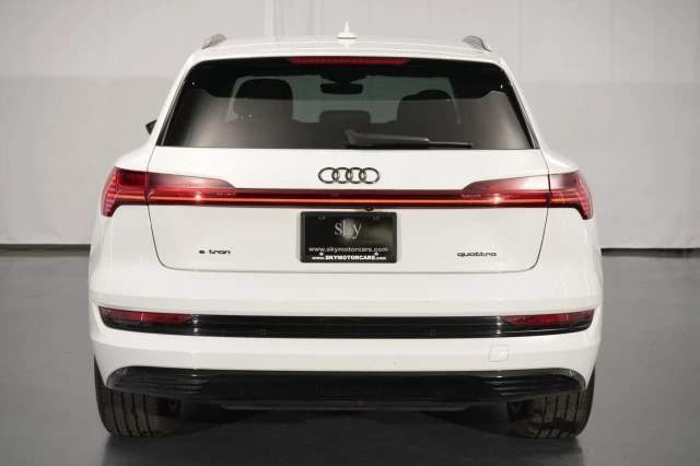 2021 Audi e-tron - Image 13 of 21
