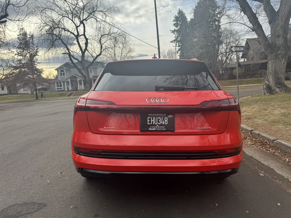 2021 Audi e-tron - Image 13 of 31