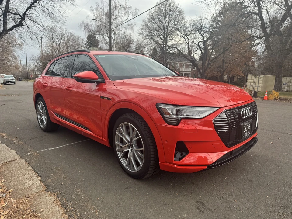 2021 Audi e-tron - Image 7 of 31