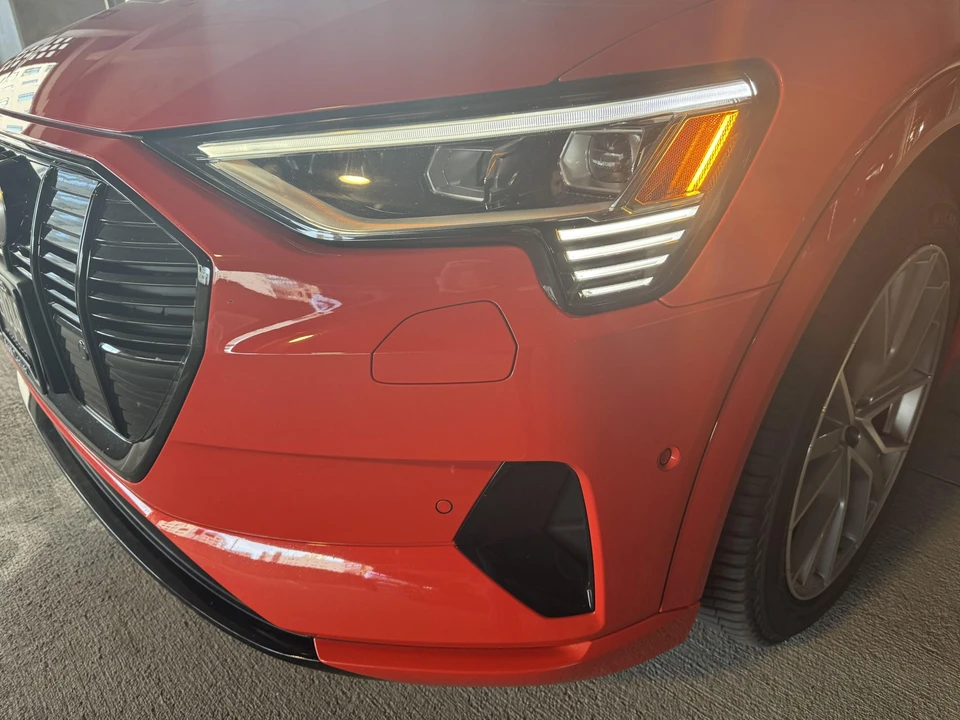 2021 Audi e-tron - Image 21 of 31