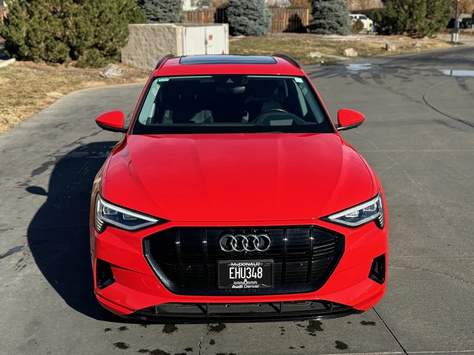 2021 Audi e-tron - Image 6 of 31