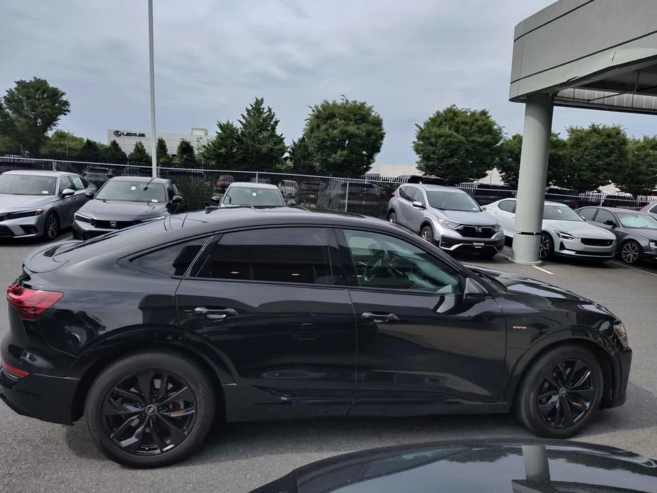 2021 Audi e-tron - Image 5 of 14