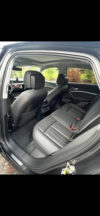 2021 Audi e-tron - Image 9 of 14