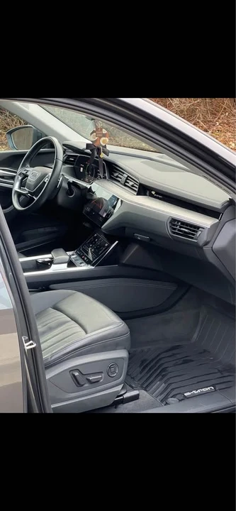 2021 Audi e-tron - Image 6 of 13