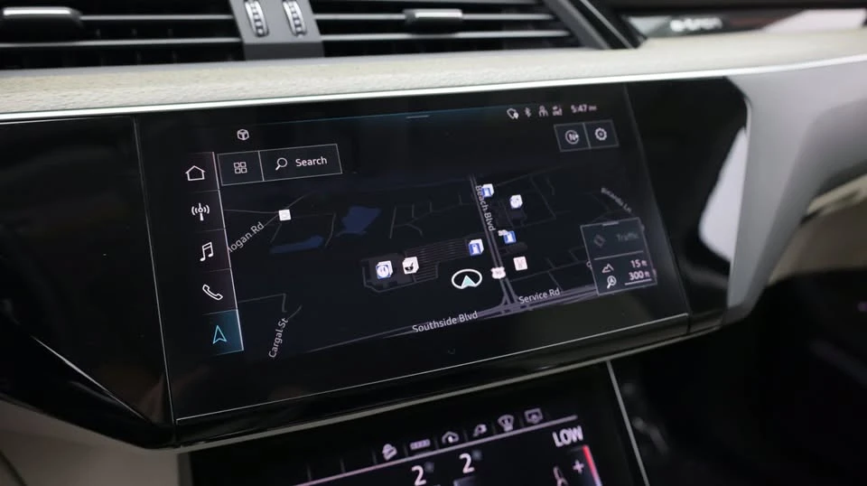2021 Audi e-tron - Image 5 of 20